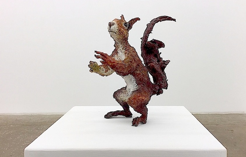 Nelly Schmücking: Eichhörnchen, 2015, verschiedene Materialien, 22 x 11 x 21 cm

